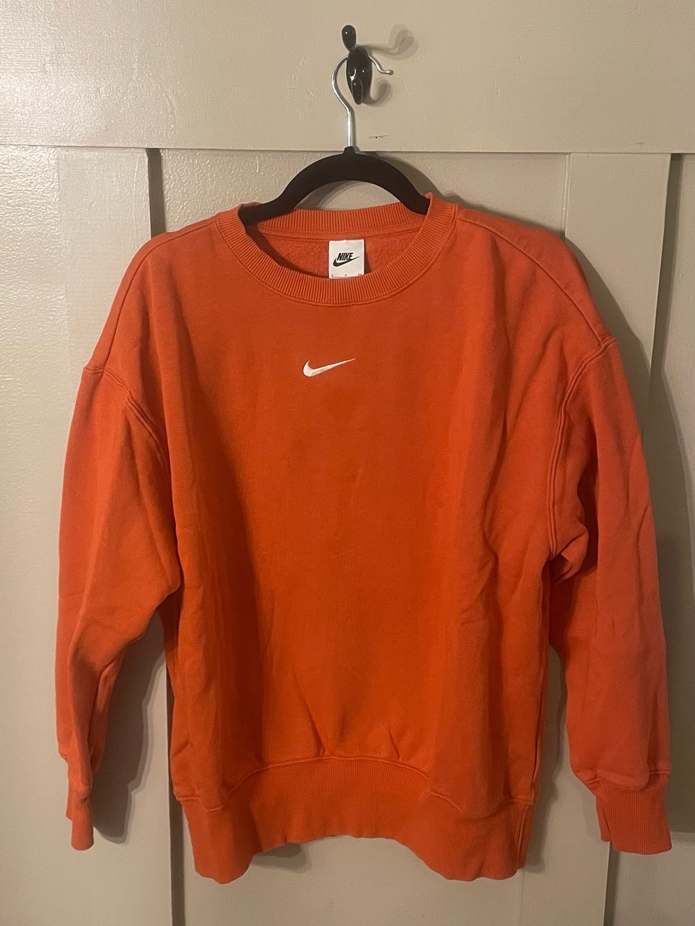 Nike Women’s Sportswear Phoenix Fleece Oversized Crew-Neck Swestshirt